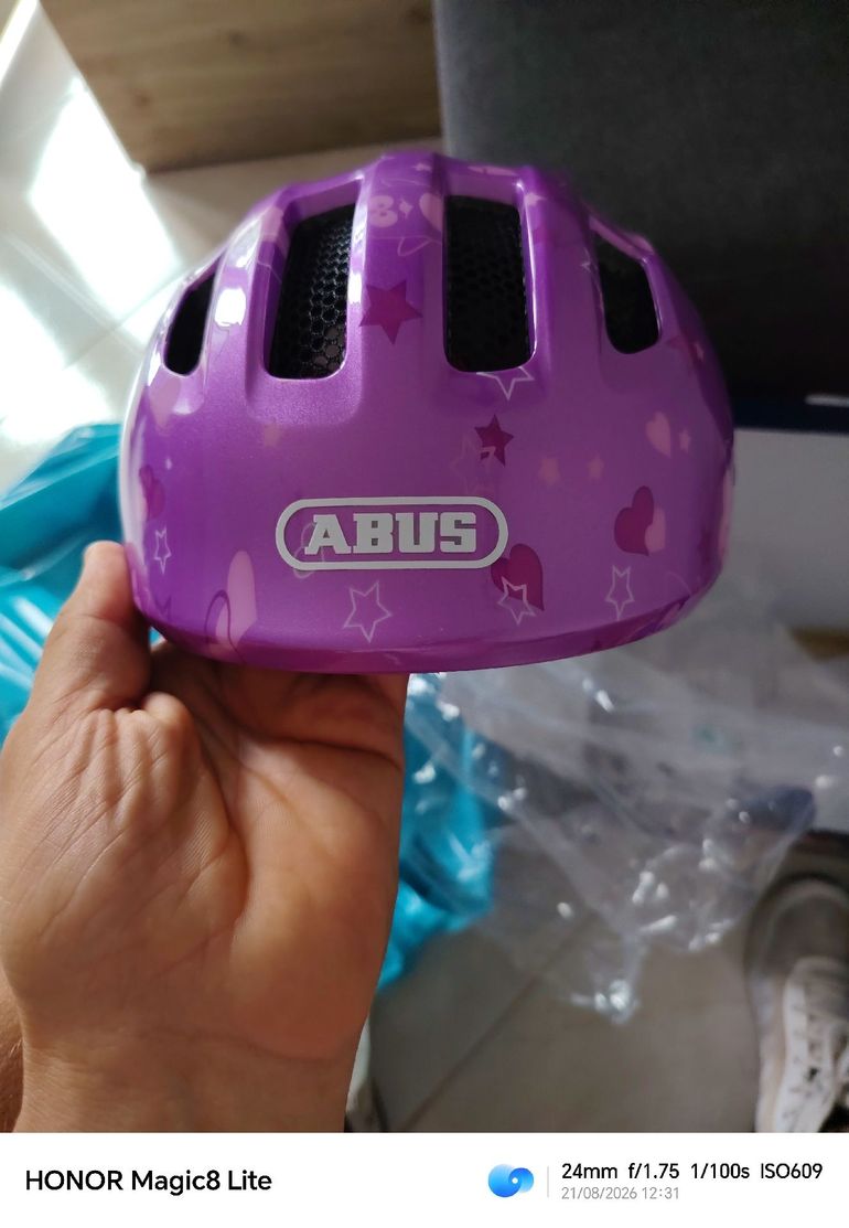 Used ABUS Helmet 2026 bike — image 6 of 6