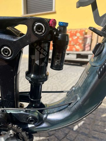Fox Float X Performance Elite 2023 bike de segunda mano — imagen 2 de 4