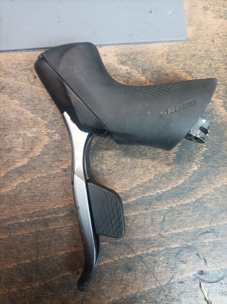 Sram Force Levers and Calipers 2022 bike usato — immagine 2 di 5
