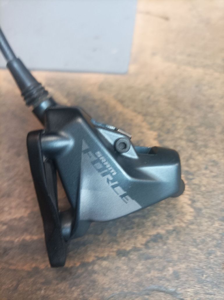 Sram Force Levers and Calipers 2022 bike usato — immagine 5 di 5