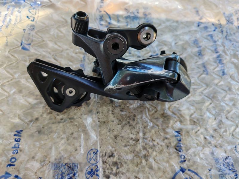 Shimano Ultegra 11v Rear Derailleur 2024 Drivetrain & Pedals d'occasion