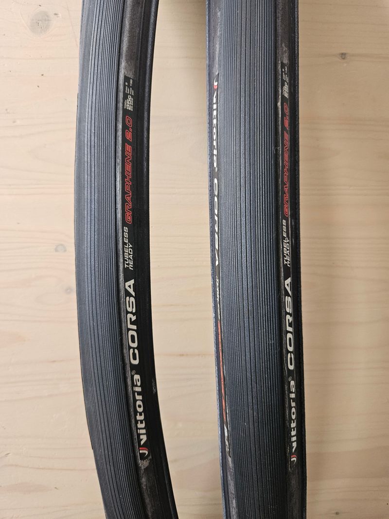 Used Vittoria Corsa Graphene 2.0 Tyres & Tubes