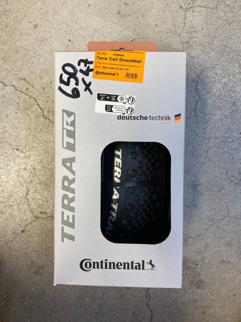 Tweedehands Continental Terra Trail ShieldWall 2026 Tyres & Tubes