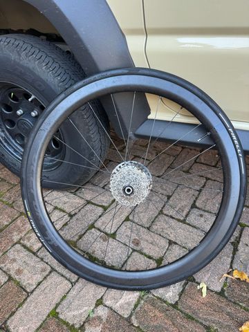 Fulcrum Wind 42 DB 2024 bike usato — immagine 2 di 9