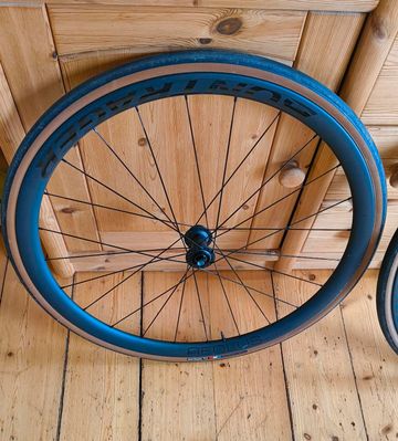 Gebrauchtes Bontrager Aeolus Elite 35 bike — Bild 2 von 3