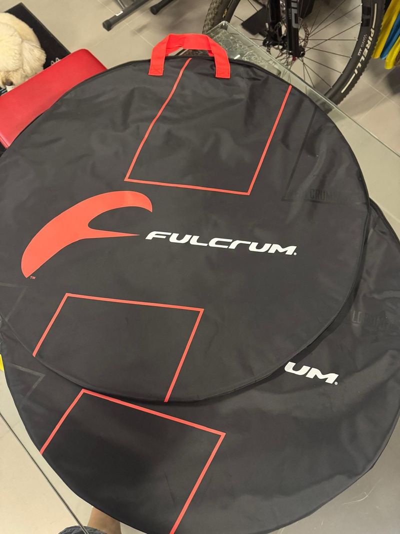 Brugt Fulcrum Borsa Porta Ruota Tyres & Tubes