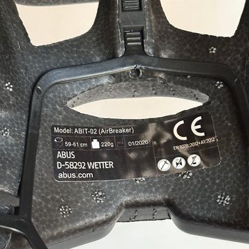 ABUS Airbreaker Helmet bike usato — immagine 9 di 10