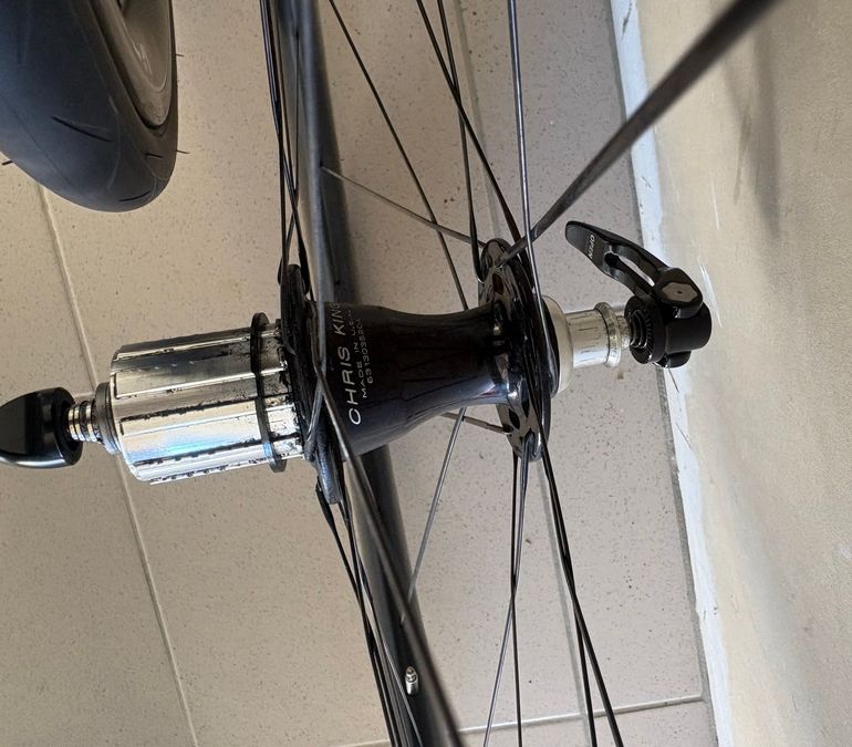 Brugt Chris King R45 Carbon Wheelset 2020 bike — billede 2 af 3