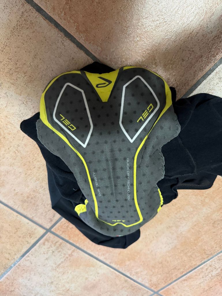 Ekoi Calzamaglia bike usato — immagine 3 di 4