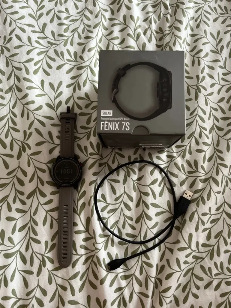 Used Garmin Fenix 7S Solar bike — image 1 of 5