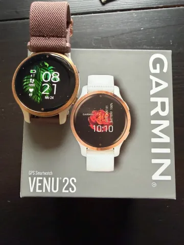 Used Garmin Venu 2S bike — image 2 of 3