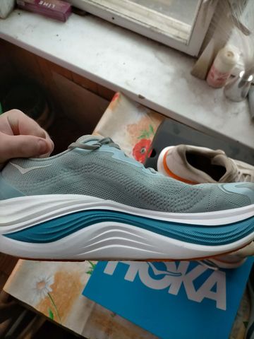 Used Hoka Skyward X bike — image 4 of 11