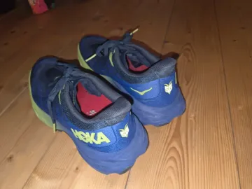 Used Hoka Speedgoat 5 bike — image 3 of 8