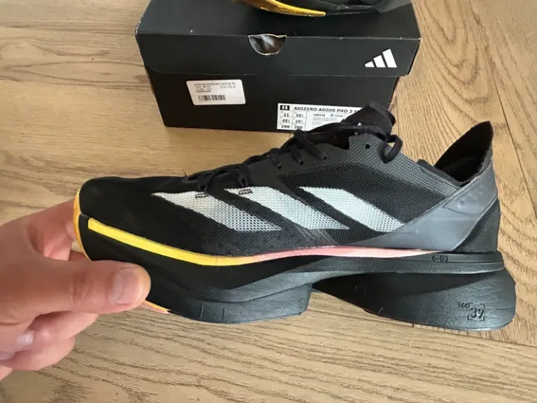 Gebrauchtes Pro Adizero Adios 3 bike — Bild 3 von 4