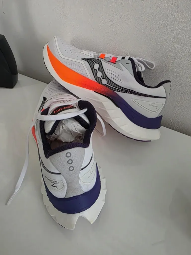 Gebrauchtes New Balance FuelCell Propel v4 bike — Bild 2 von 3