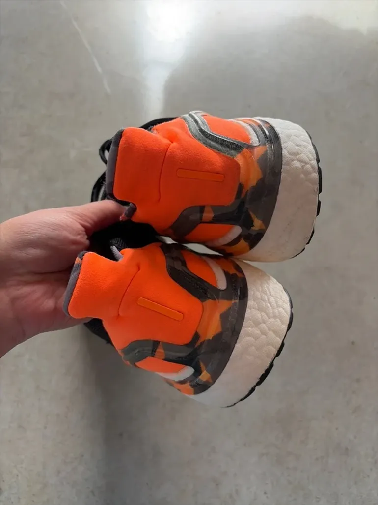 Gebrauchtes Orange Ultraboost 20 Primeblue bike — Bild 4 von 7