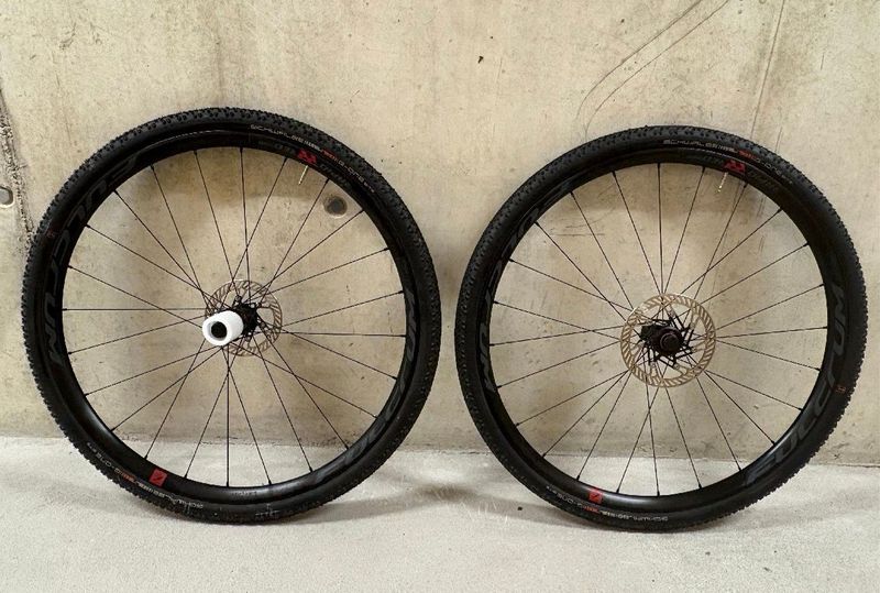 Tweedehands Fulcrum Rapid Red 5 Disc Wheels