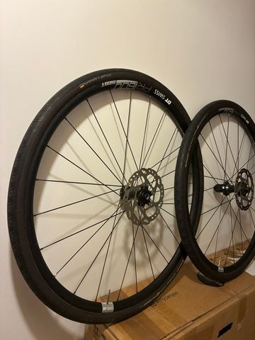 Tweedehands Dt Swiss PR 1600 bike — afbeelding 3 van 3