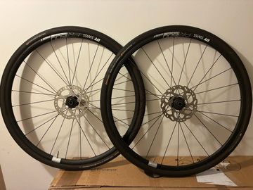 Tweedehands Dt Swiss PR 1600 bike — afbeelding 1 van 3