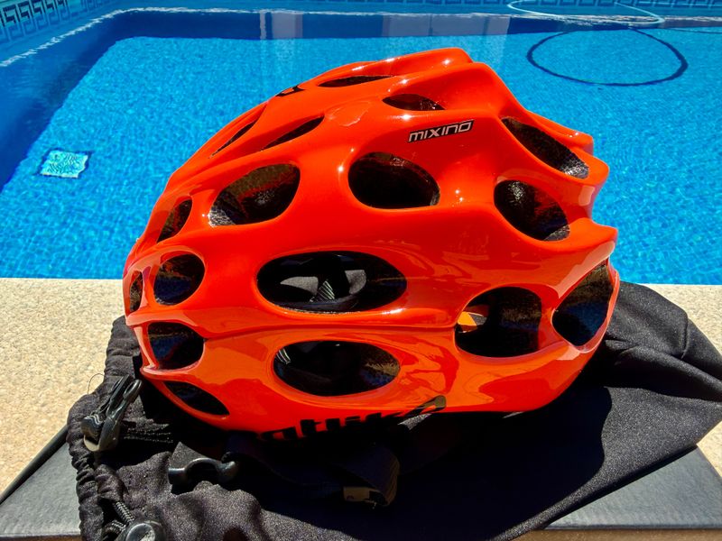 Tweedehands Catlike Mixino Helmet Cycling Accessories