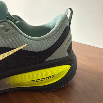 Käytetty Nike Vomero 18 GTX bike — kuva 8 / 15