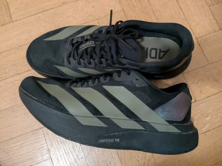 Käytetty Adidas Evo SL bike — kuva 5 / 5