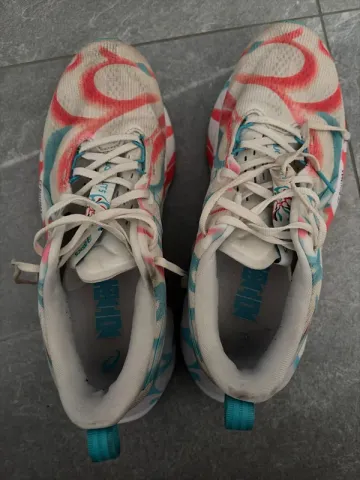 Käytetty Asics Novablast 5 2025 bike — kuva 3 / 4