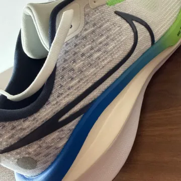 Käytetty Nike Vomero 17 bike — kuva 14 / 15