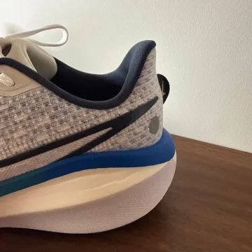 Käytetty Nike Vomero 17 bike — kuva 8 / 15