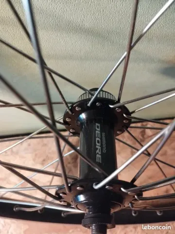 Used Shimano Deore bike — image 3 of 5