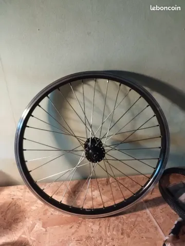 Used Shimano Deore bike — image 1 of 5