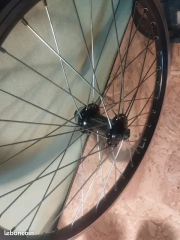 Used Shimano Deore bike — image 5 of 5