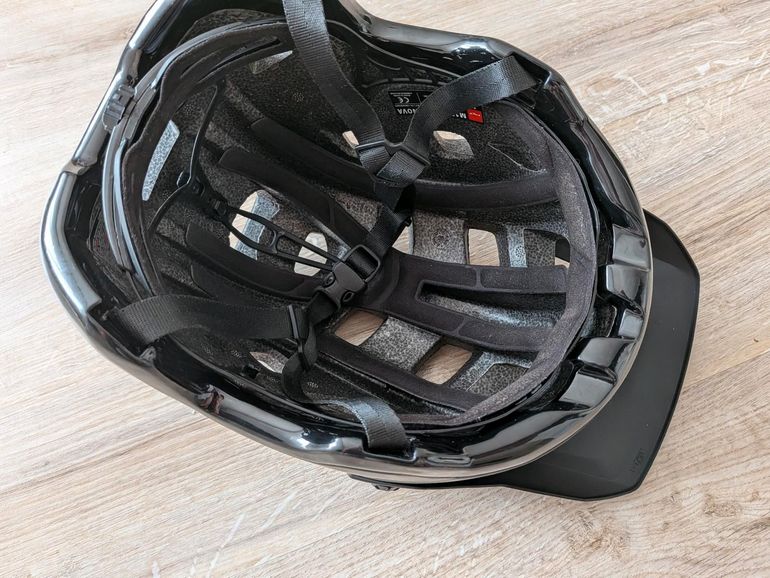 MET Terranova Mips bike usato — immagine 5 di 6