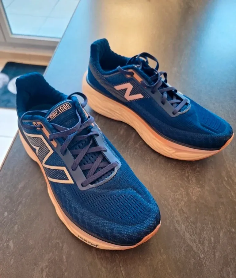 New Balance Fresh Foam X 1080 bike usato — immagine 6 di 8