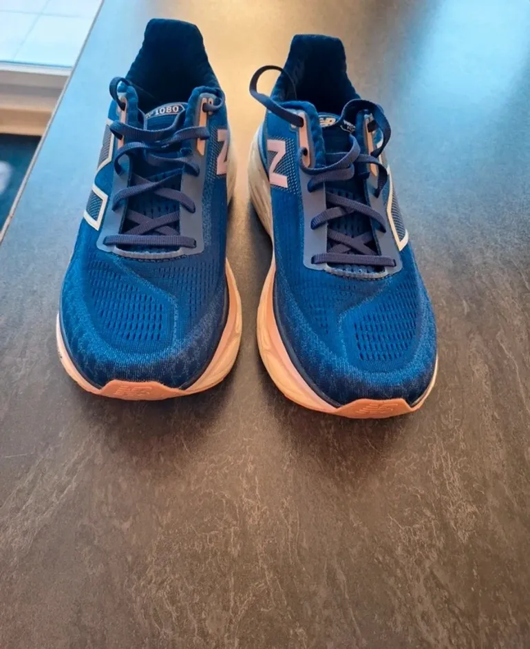 New Balance Fresh Foam X 1080 bike usato — immagine 8 di 8
