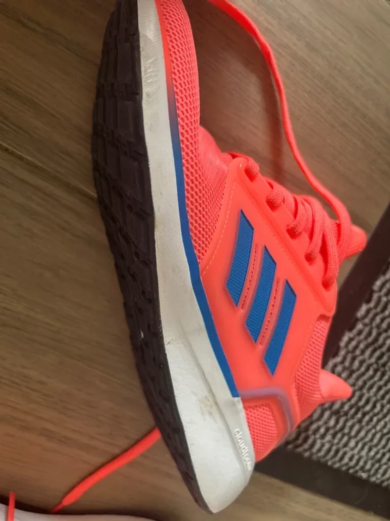 Adidas EQ19 RUN SHOES bike usato — immagine 4 di 7