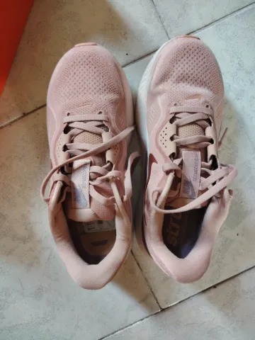 Nike Running Shoes bike usato — immagine 2 di 5
