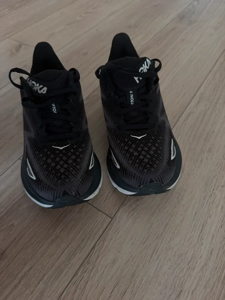 Hoka Clifton 9 bike usato — immagine 5 di 6