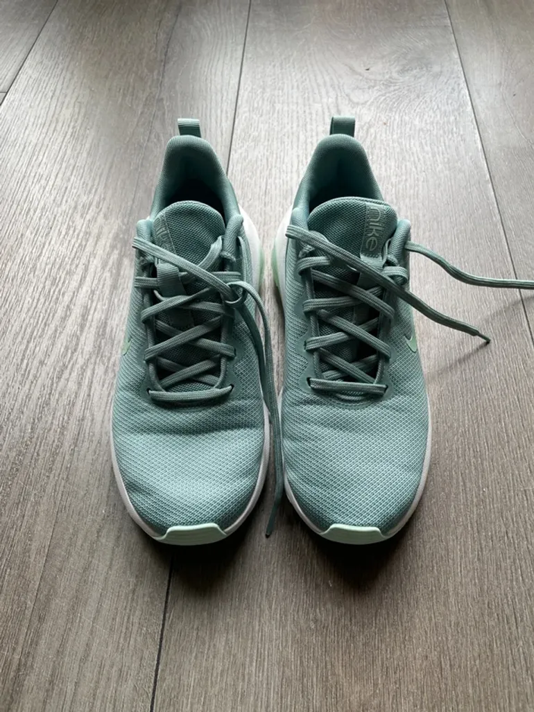 Nike Air Zoom bike usato — immagine 2 di 4