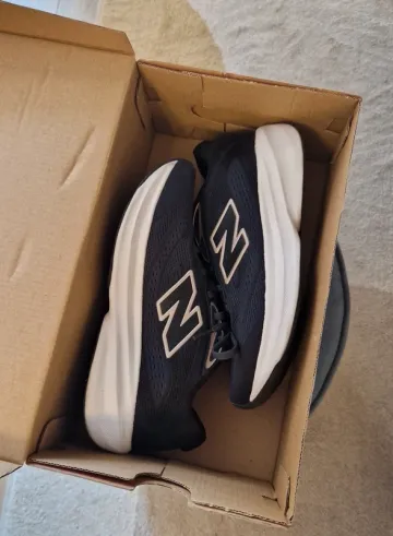 New Balance 680 bike usato — immagine 1 di 5