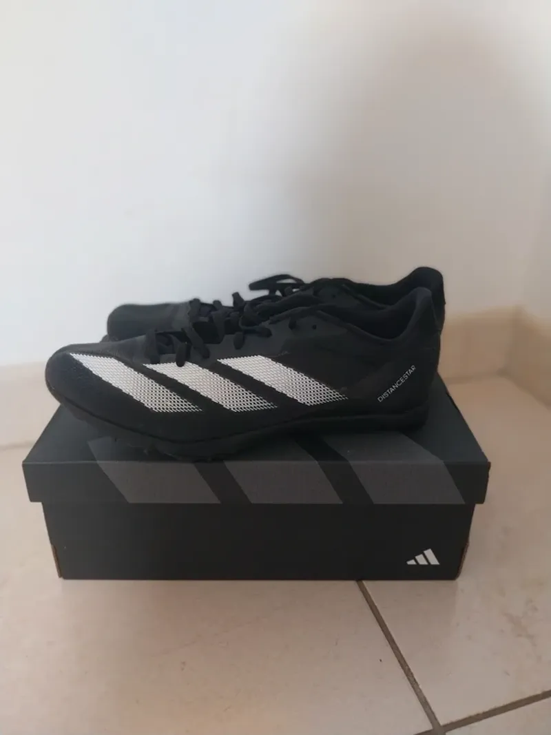 Adidas Athlétisme à pointe Running Shoes usato