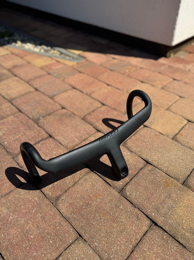 Used Roval Rapide Handlebar Cockpit