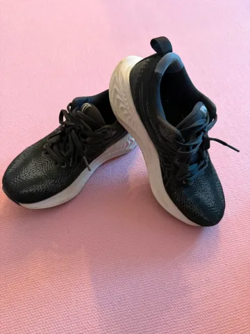 Brugt Asics Gel-Cumulus bike — billede 1 af 5