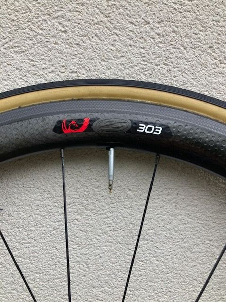Zipp 303 Carbon Wheels bike usato — immagine 2 di 5
