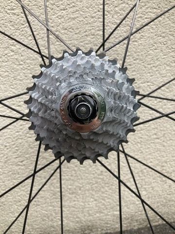 Zipp 303 Carbon Wheels bike usato — immagine 3 di 5