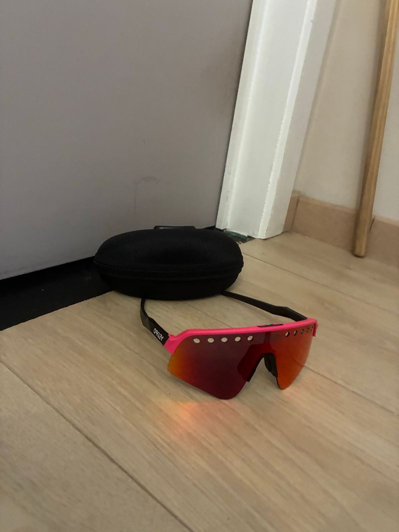 Used Oakley Sutro Lite 2026 Cycling Accessories