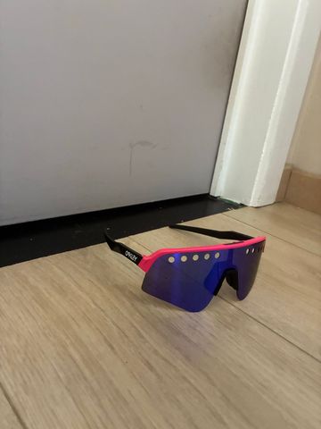 Oakley Sutro Lite 2025 bike usato — immagine 1 di 4