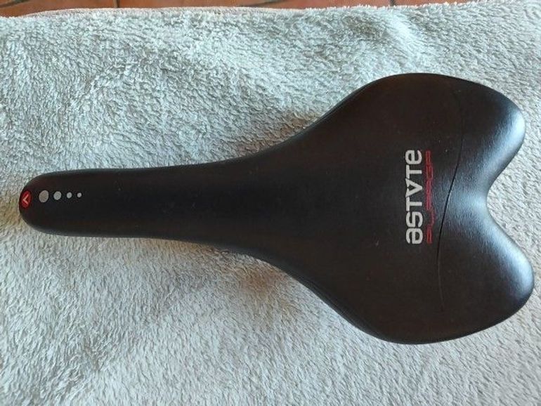 ASTUTE Skylite SR Carbon bike usato — immagine 3 di 10