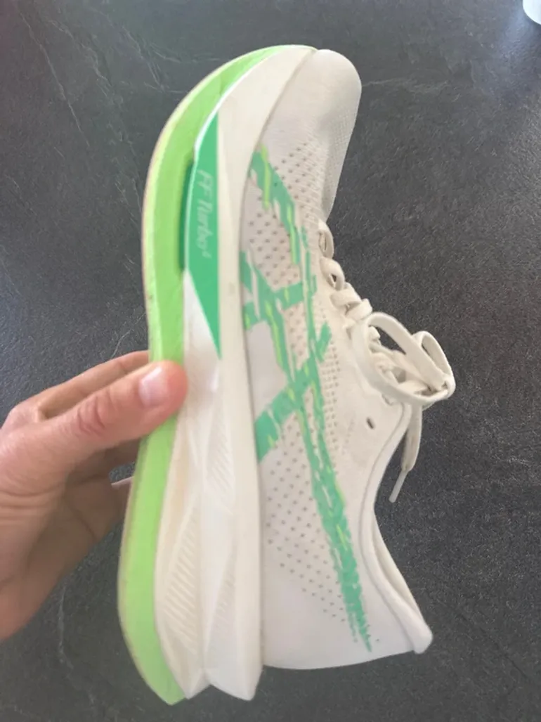 Käytetty Asics Sonicplast bike — kuva 5 / 6