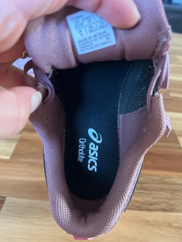 Käytetty Asics Running Shoes bike — kuva 5 / 5